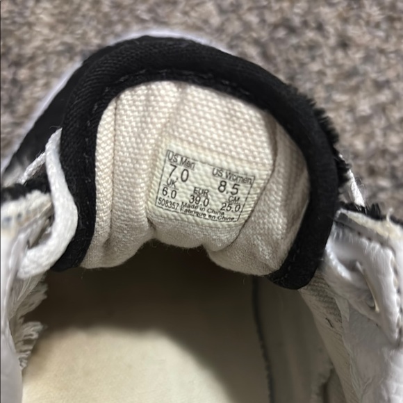 Vans Oldskool Fuzzy Checkered Sneakers - Picture 2 of 6